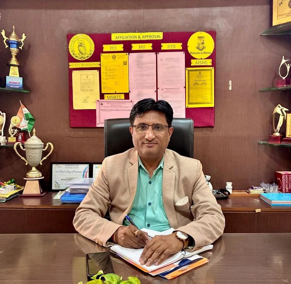 Dr. Mukund G. Tawar, Principal